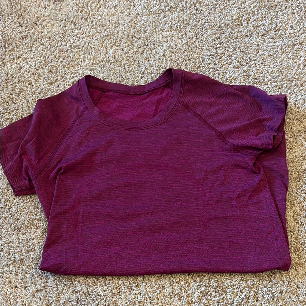 Swiftly tech shirt Lululemon